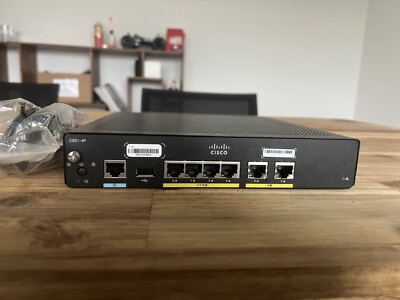 C921-4P Cisco 921 Gigabit Ethernet security router with internal