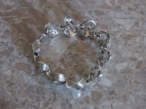 VTG Kramer Signed Textured Silver Swirl Wavy Bracelet Link Costume 6.5" - Picture 2 of 11