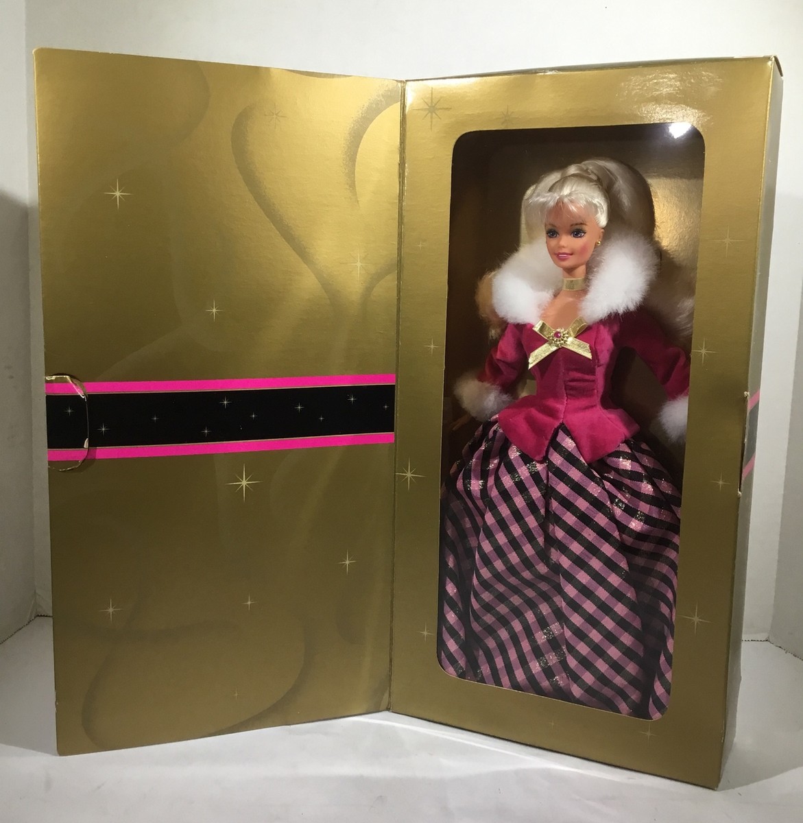 1996 Mattel Avon Exclusive Winter Rhapsody Barbie Doll