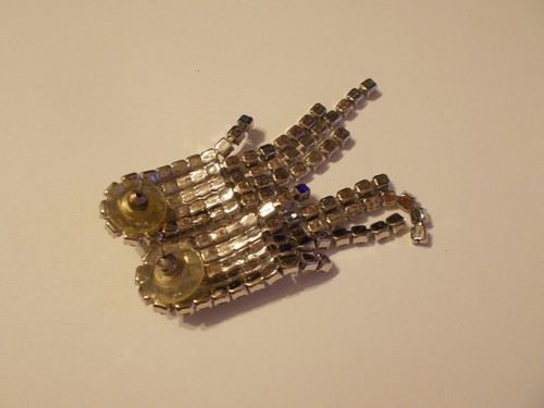 Orecchini pendenti con strass trasparenti scintillanti anni 80 - Foto 4 di 4