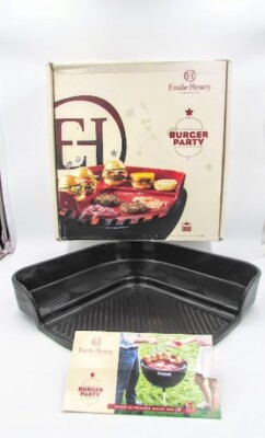 Emile Henry  Ceramic Barbecue Grill Topper 15''  Black Tailgate Party Grill
