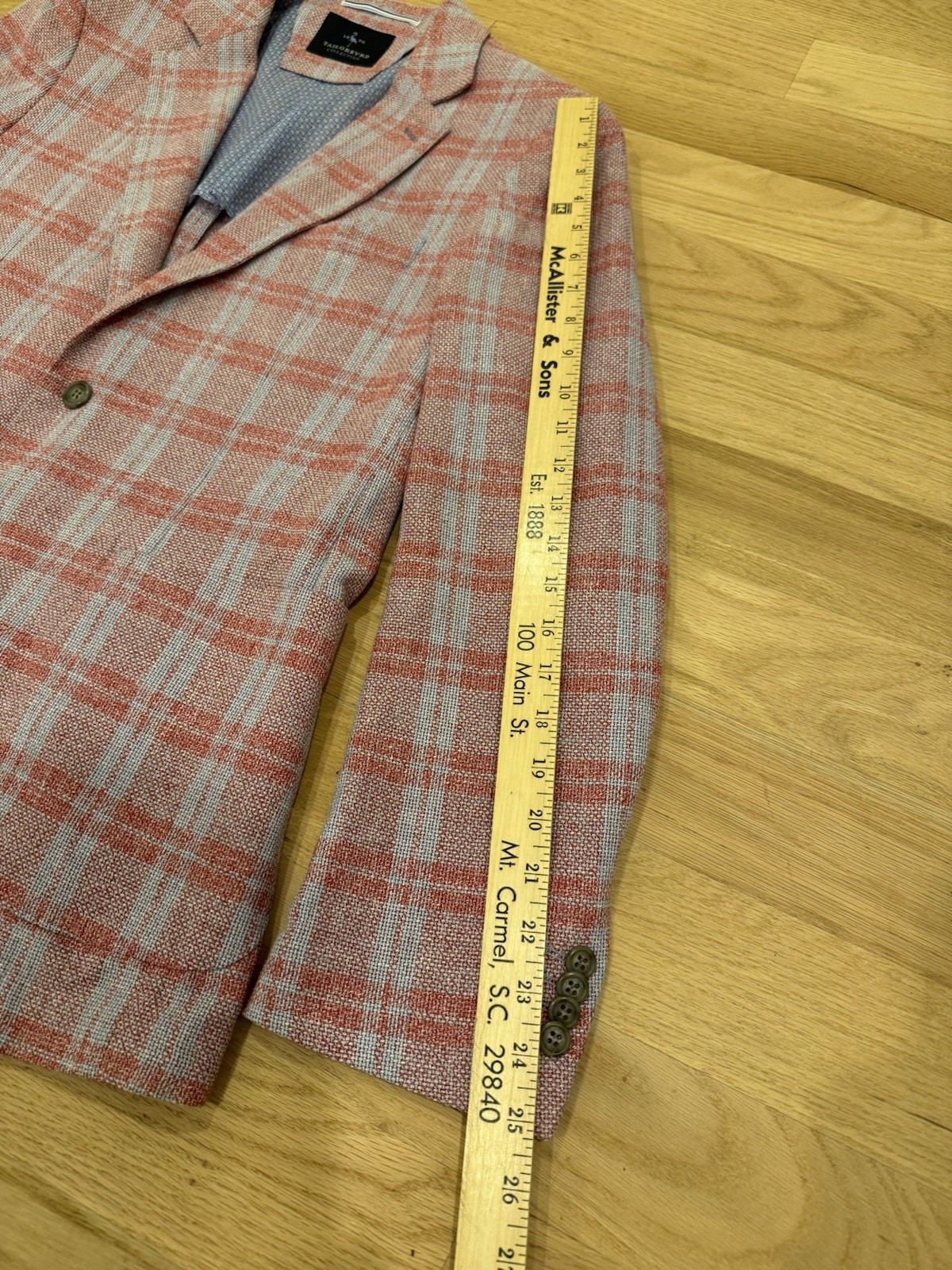 Picture 6 of 8