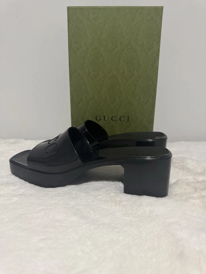 Sandalias Gucci talla 41/11US negras de goma para mula de gelatina Foto 2 de 4