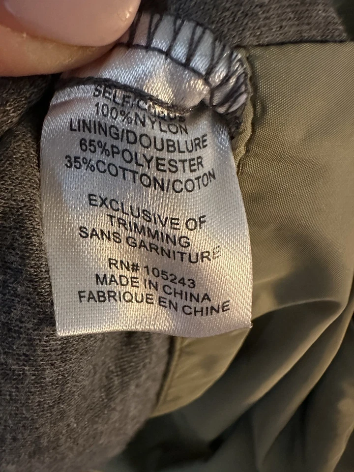 Chaqueta BOBEAU Verde Musgo Cuello Redondo Cremallera Frontal Alta-Baja Nylon Para Mujer Grande Usada en Excelente Condición Foto 4 de 4