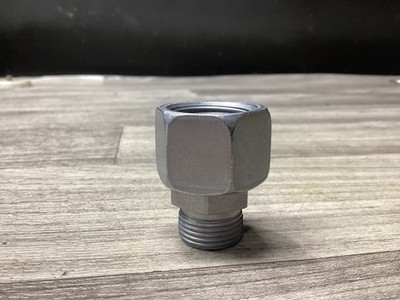 VOSS ADAPTOR HYDRAULIC FITTING #114N79