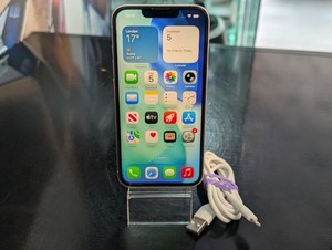 Apple iPhone 13 - 128GB - Entsperrt - Neuer Akku - Seiten- & Rückenschaden - Gebraucht