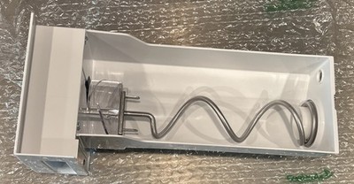 242100106 Unused Frigidaire Electrolux OEM Refrigerator Ice Container Bin Assemb