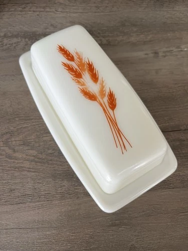 “Rare” Vintage Pyrex Butter Dish With Lid Autumn Harvest Wheat 72-B USA
