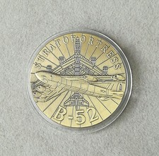 Medaille Boing B-52 Stratofortress USA Air Force Flugzeug Bomber Messing M&uuml;nze