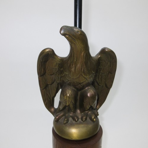 Old Vintage American Federal Eagle Figural Statue Lamp Light Antique Brass Tone - Picture 2 of 12