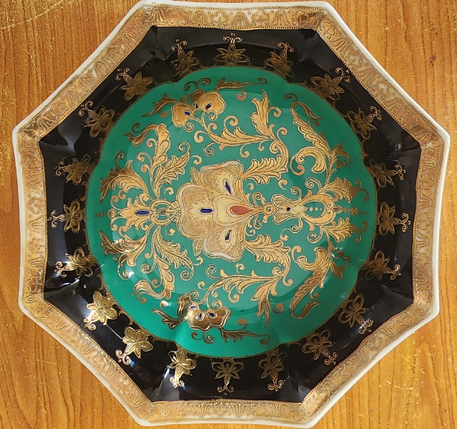 Picture 1 of 4