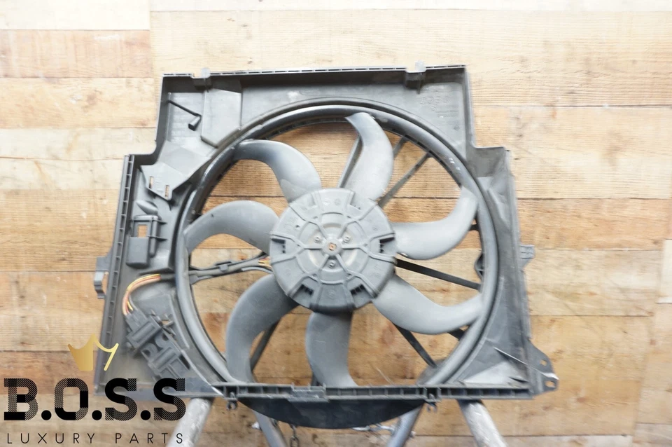 Ventilador de radiador 2011-2015 BMW X1 X DRIVE 7545366-04 fabricante de equipamento original - Imagem 4 de 4