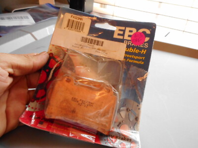NOS Yamaha TDM850, TRX850, FZR1000, XJR1200, XVZ13 EBC Brake Pads FA123HH 