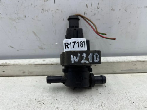 Mercedes-Benz E W210 1998 Benzin 165kW Turbolader Druckwandler Magnetventil