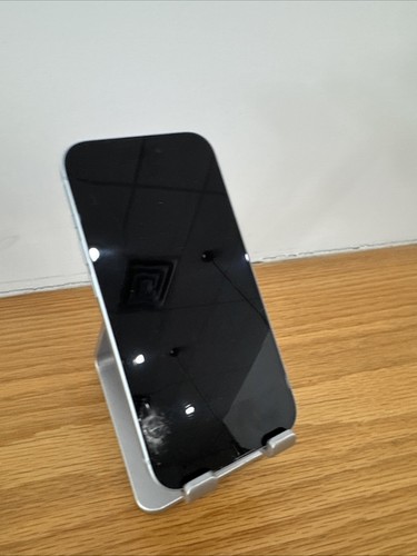Apple iPhone 15 A2846 128GB Blue (AT&T) As Is *Please Read* - Afbeelding 3 van 7