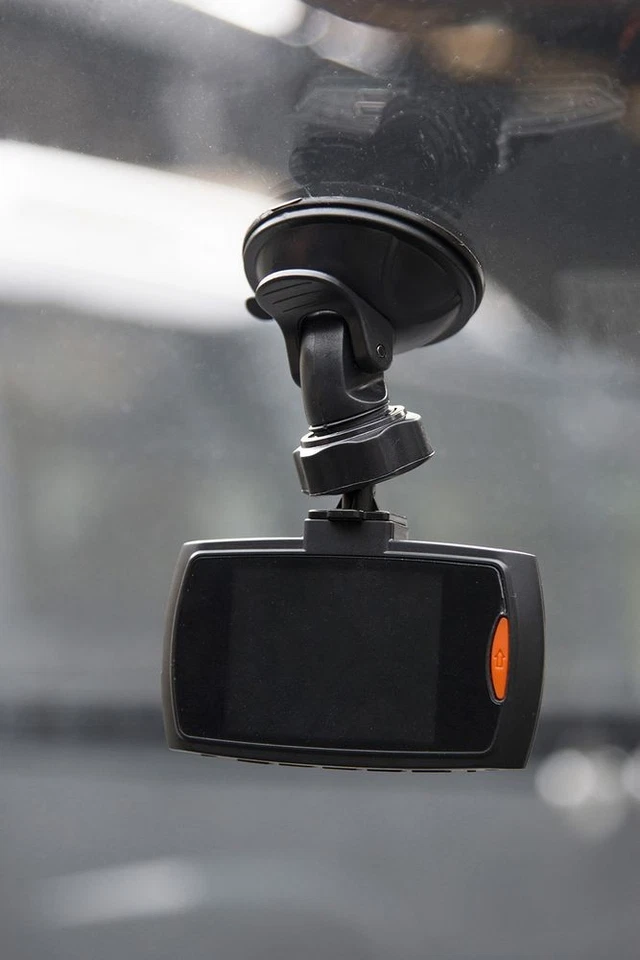 Dashcam auto blackbox full HD 1080p 170° | con sensori infrarossi e sensore movi - Immagine 3 di 4