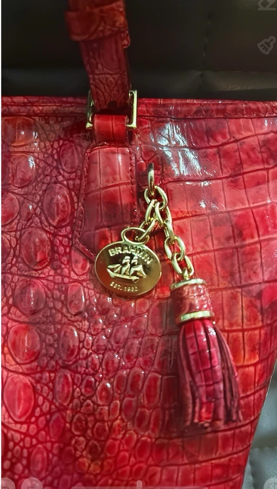 BRAHMIN Med Asher Tote Pomegranate Melbourne Croc Embossed ALL LEATHER preowned - Image 3 of 4