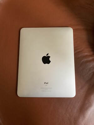 Apple - I pad初代 16GB Apple iPad 1st Gen. 16GB, Wi-Fi, 9.7in - Black 885909194254