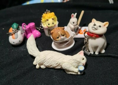 Gachapon Kapsel Spielzeug Figuren Schlüsselanhänger Hund Katzen Hamster Kaninchen Tee Kawaii