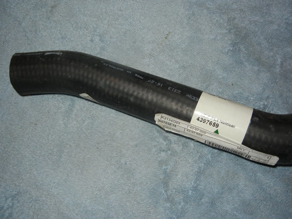 Manguera de radiador inferior SAAB 9-5 3.0 6 cilindros 4397659 Mackay 98 - 01 U Foto 3 de 4