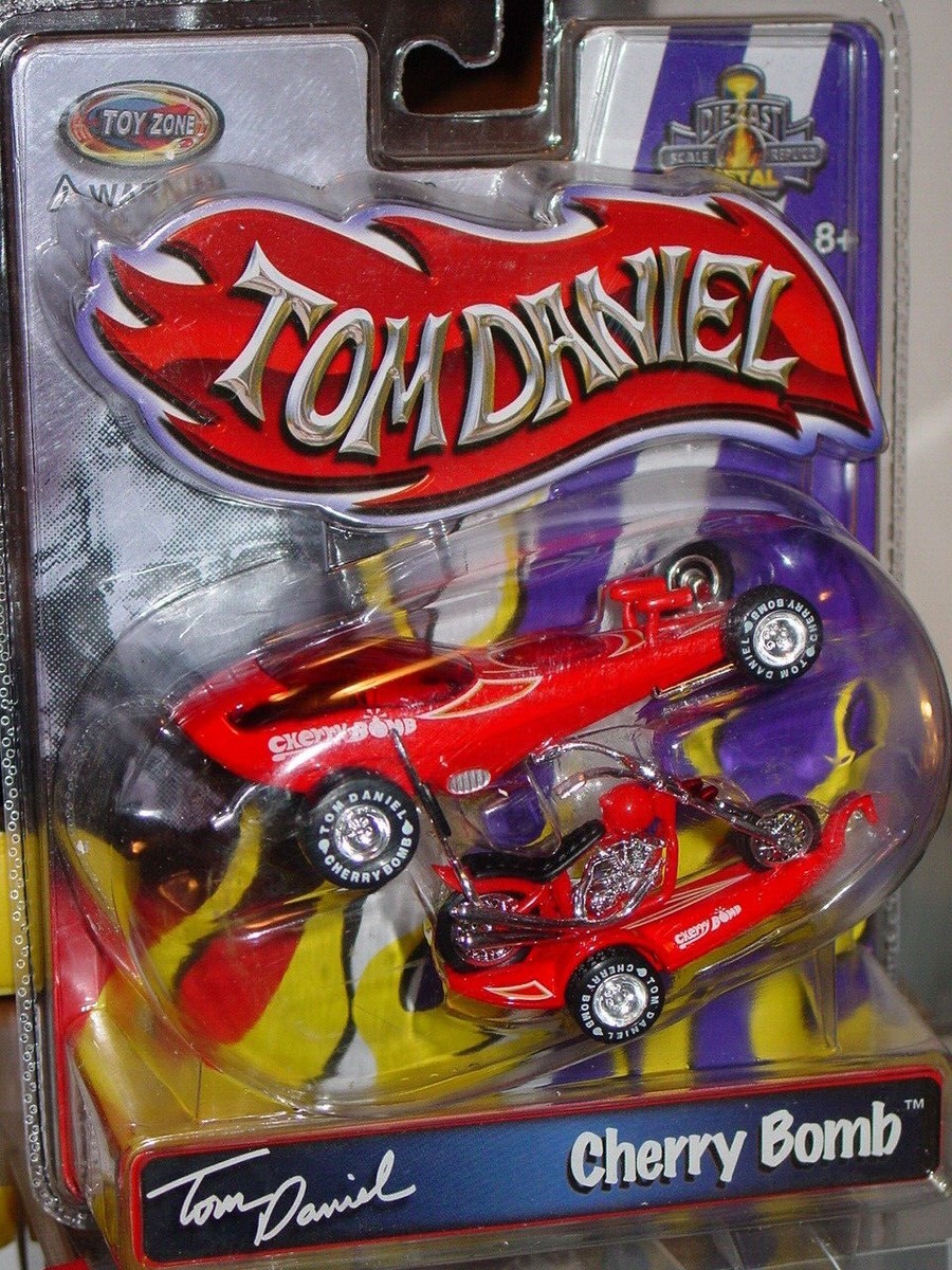 TOY ZONE TOM DANIEL CHERRY BOMB HOT ROD COLLECTIBLE MUSCLE 1:43