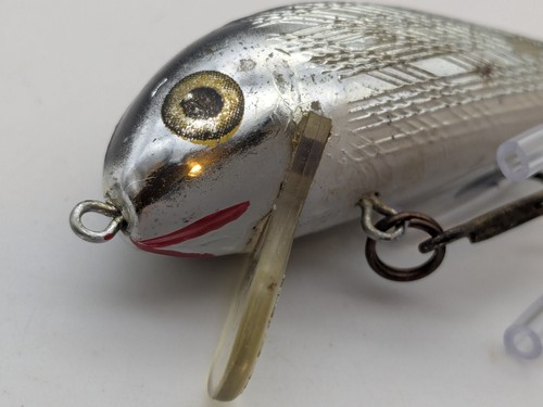 Señuelo/enchufe de pesca de agua dulce flotador Rebel Stubby de colección - 2" de largo envío gratuito - Imagen 3 de 13