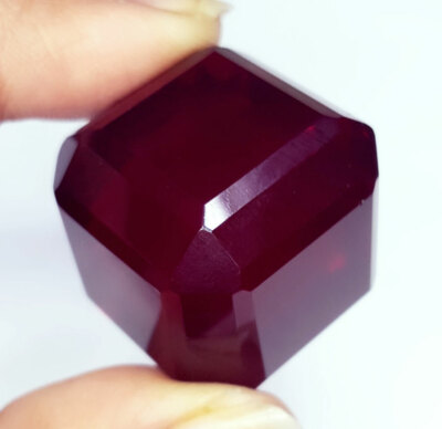 Certified Red Topaz Lab 140.37 Ct Loose Gemstone Created Transparent Gems