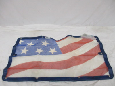 Robert James Enterprises Bug Screen, American Flag for IH 9100-9200 (RJBSUS9497)