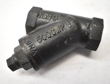 Legend Valve 1" Pipe Y Strainer 500 CWP Threaded Fitting Cast Iron