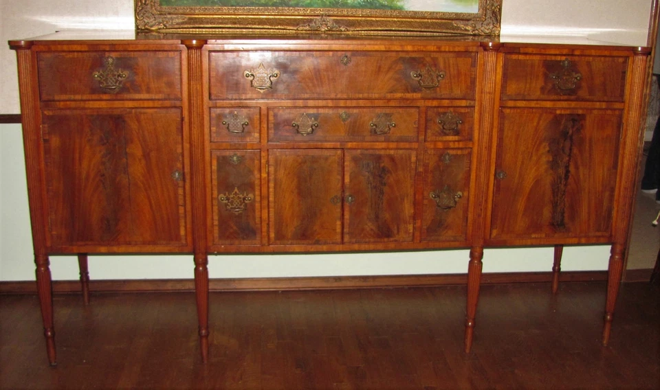 Антикварный американский федеральный сервант из красного дерева Boston около 1810 г. - Изображение 2 из 4