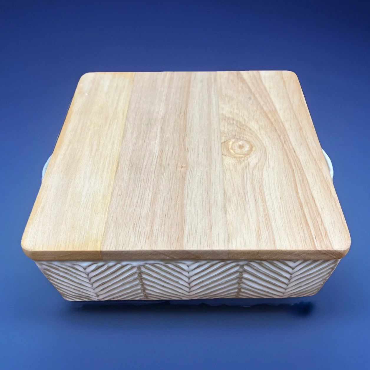 Mud Pie 8-Inch Stoneware Baker with Wood Lid, White With Hating Bone Stripes