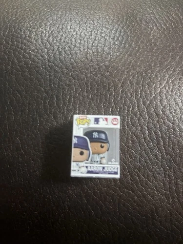 2026 Topps Series 1 Funko Bitty POP! Aaron Judge Yankees Mini-Figure Super Box