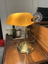 An Amber Bankers Lamp Classic Antique Style