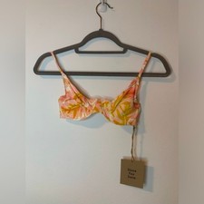 NWT Stone Fox Swim Conch Bikini Top Hot Tropix XS