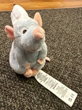 Disney Ratatouille Chef Remy Magnetic Shoulder Plush No Magnet