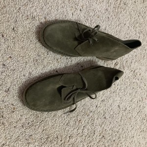 green clarks desert boots