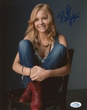 Britt Robertson Secret Circle Autographed Signed 8x10 Photo COA 