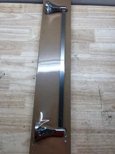 Pfister BTB-DE1D 18” Towel Bar from the Arterra Collection - Polished Nickel