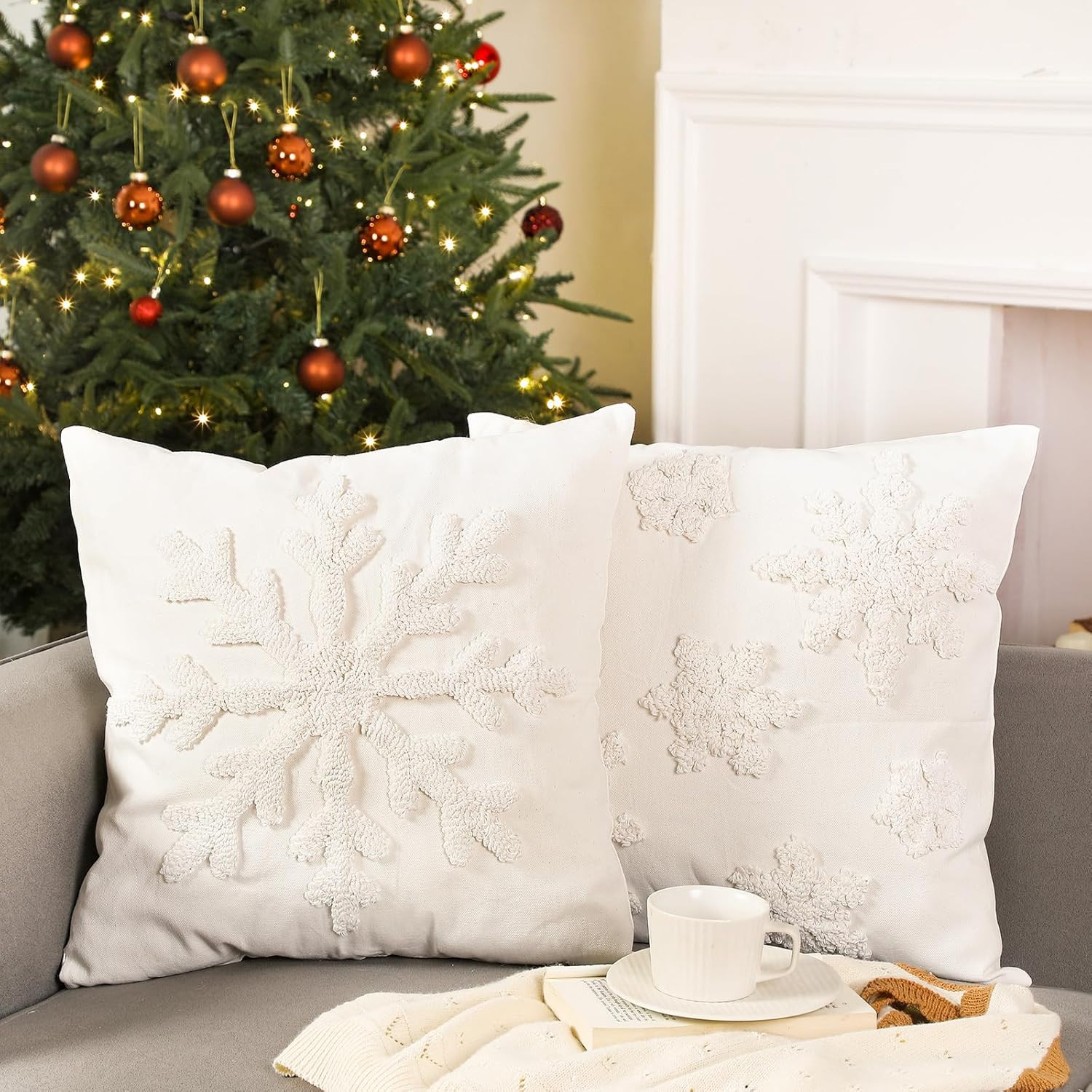 2 Pcs Snowflake Pillow Covers 18 X 18 Inch Christmas Pillow Covers Tufted White