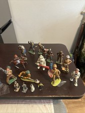 17 Piece LOT Vintage Antique Lead Toy Soldiers Natives And More. Figurines