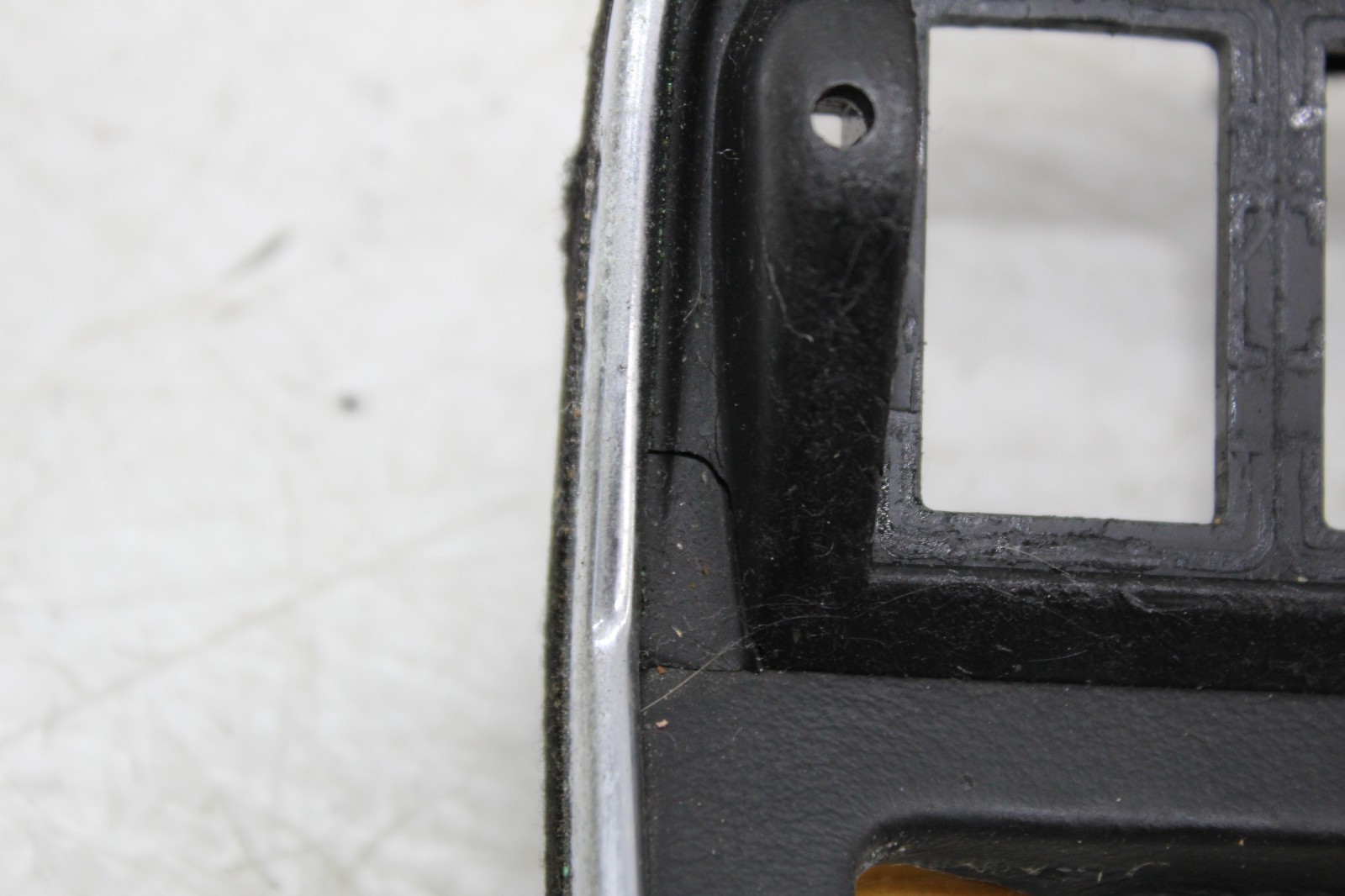 99-01 FERRARI 456 M RADIO CONSOLE FASCIA TRIM COVER PANEL