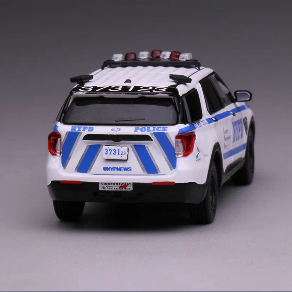 596 1/64 2020 Ford Explorer New York City Police Car Scale Diecast Model - Image 3 of 4