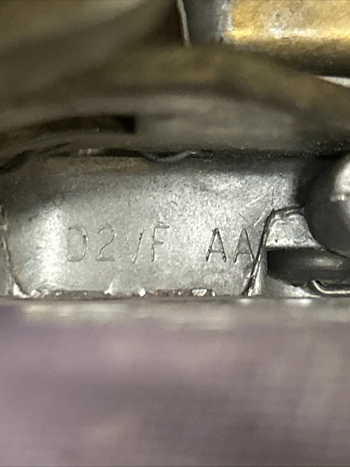 1972 年林肯 Mark & T-Bird 4 bbl。 Motorcraft 化油器 D2VF-AA 4300 系列 460c — 第 2/4 张图片