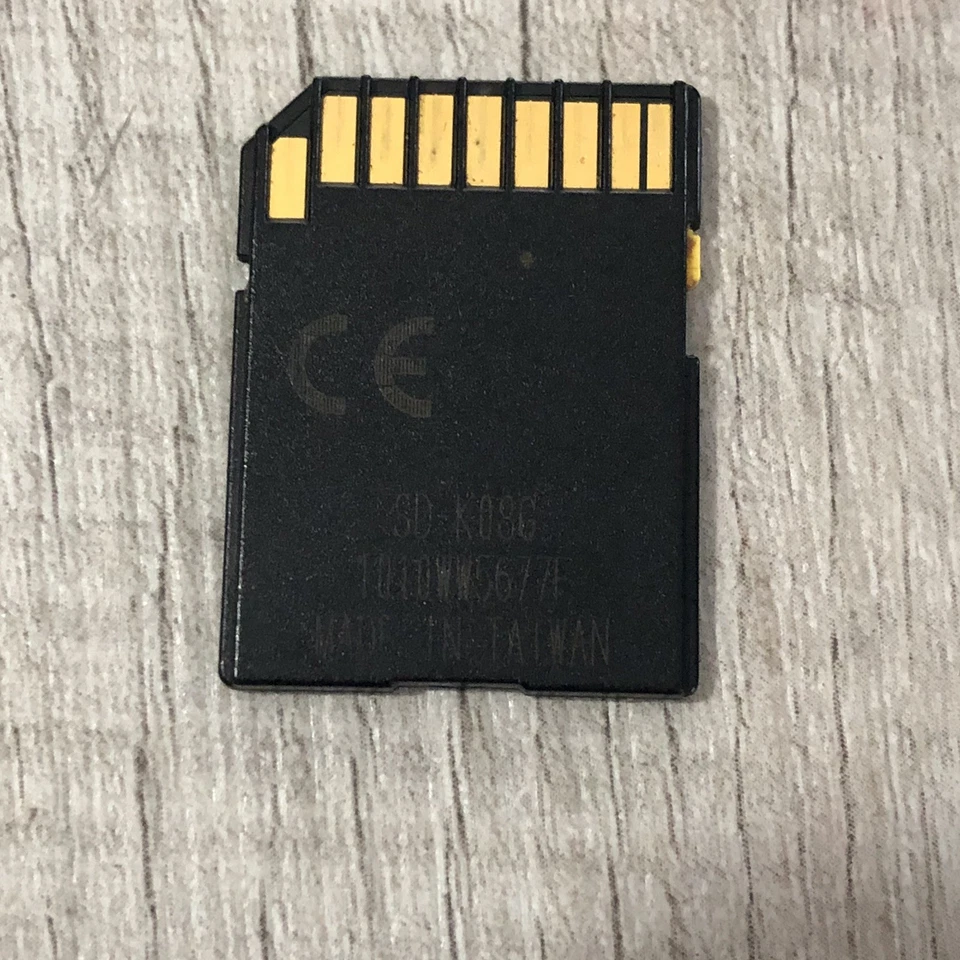 PNY Optima 8GB SDHC Flash Memory Card 120 min HD - Image 2 of 2