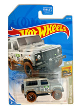 2021 Hot Wheels Walmart #13 Zamac #32 Baja Blazers 4/10 LAND ROVER DEFENDER 90