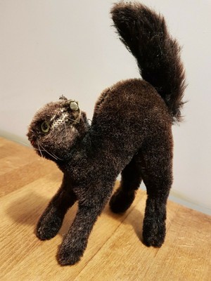 STEIFF /"DISNEY NEMO/" EAN 354885  BLUE//BLACK//YELLOW MOHAIR FISH FROM MOVIE