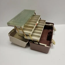 PLANO Model 1530 Fishing Tackle Box w/Trays