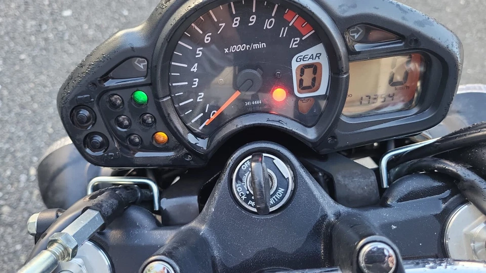 suzuki gladius sfv 650 - Bild 4 von 4