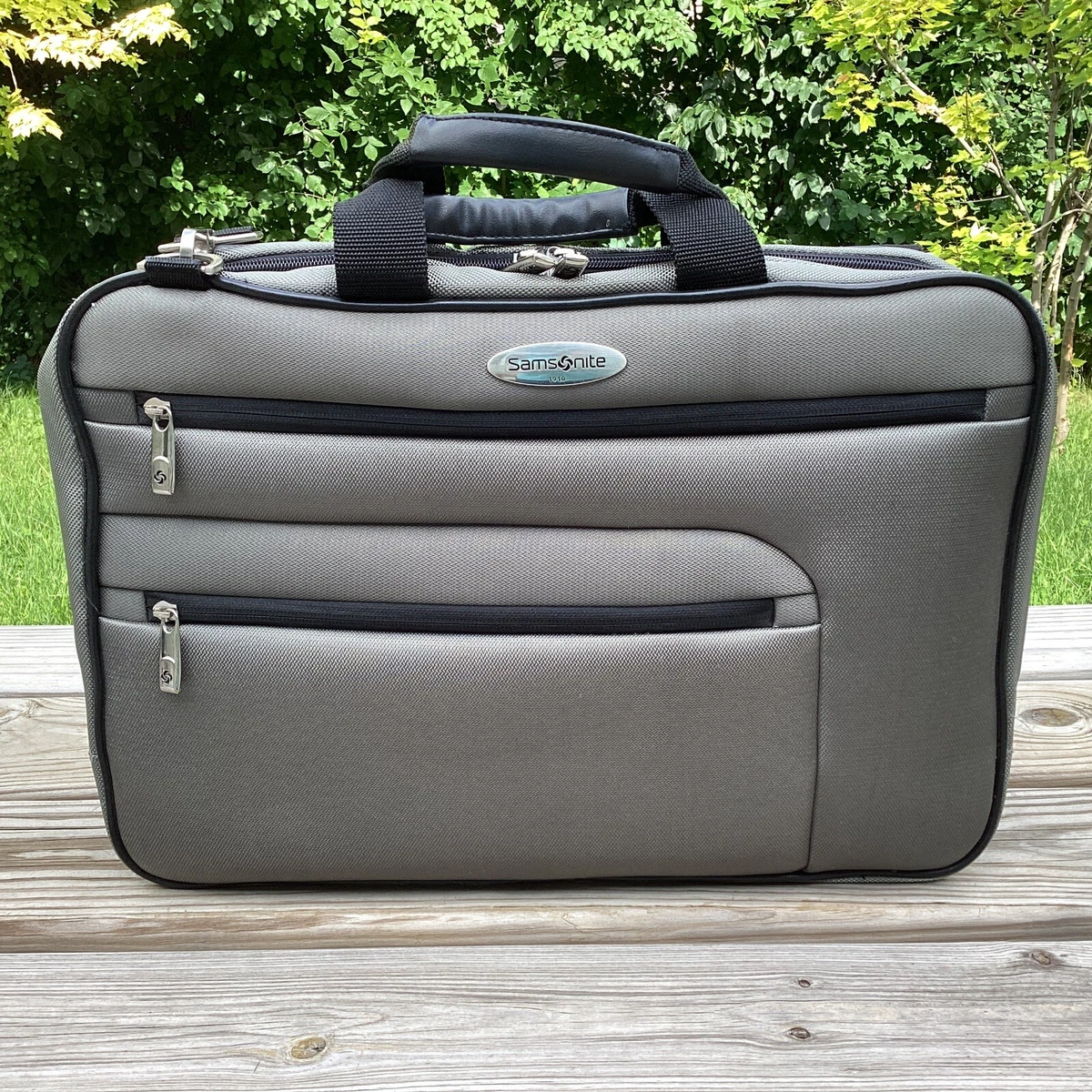 Best messenger bag 2025 for 17 inch laptop
