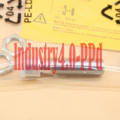 one   BI4U-EM12WD-AP6X-H1141 New Proximity Sensor   #vn